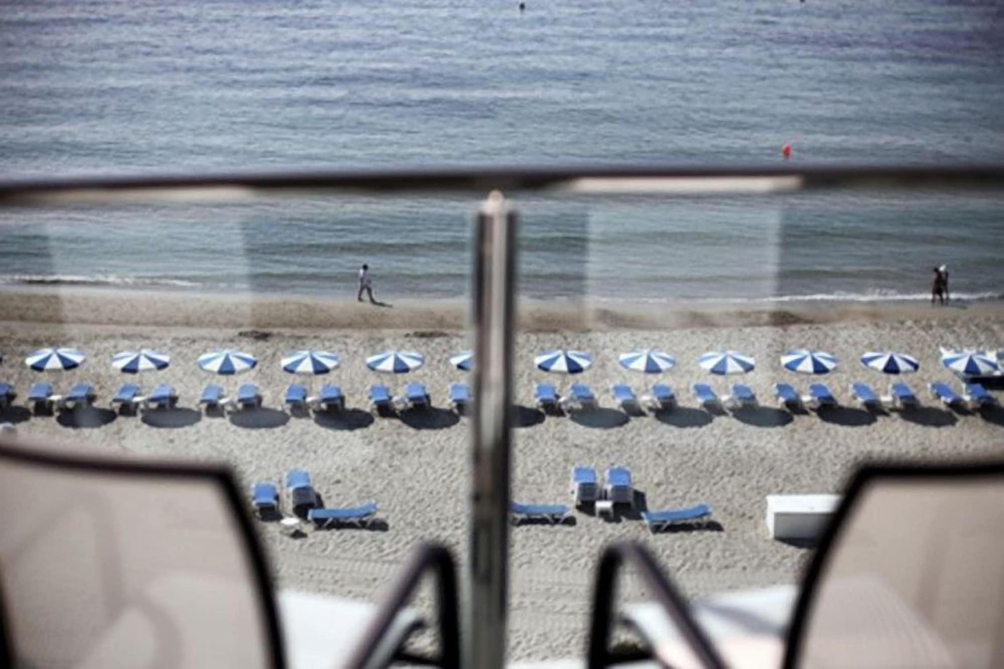 Hotel Allon Mediterrania Villajoyosa Zewnętrze zdjęcie