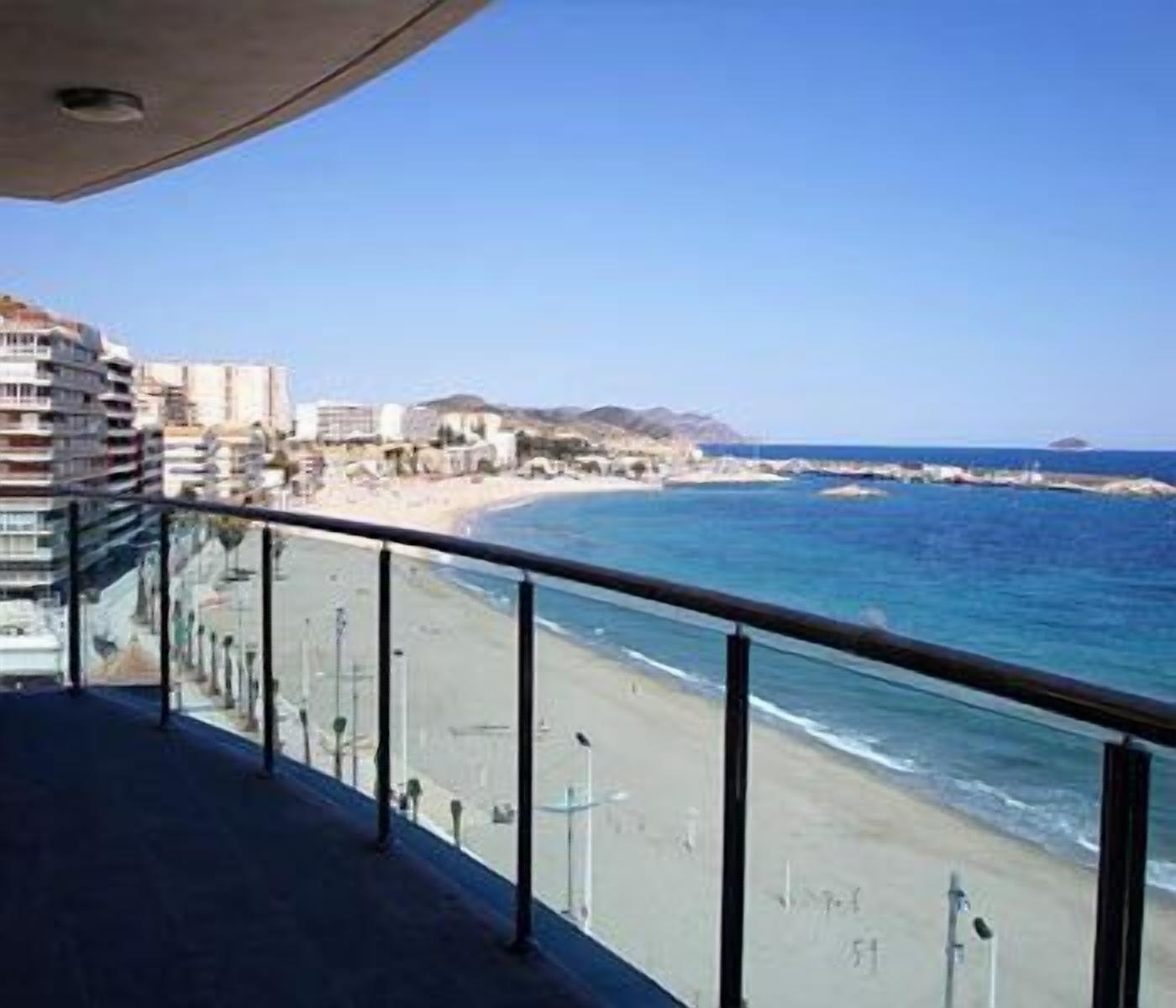 Hotel Allon Mediterrania Villajoyosa Zewnętrze zdjęcie