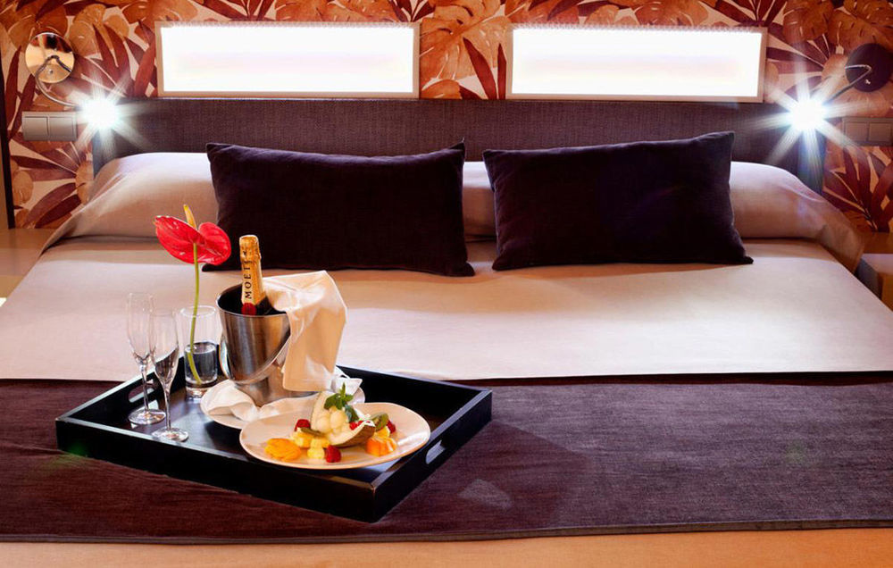 Hotel Allon Mediterrania Villajoyosa Zewnętrze zdjęcie