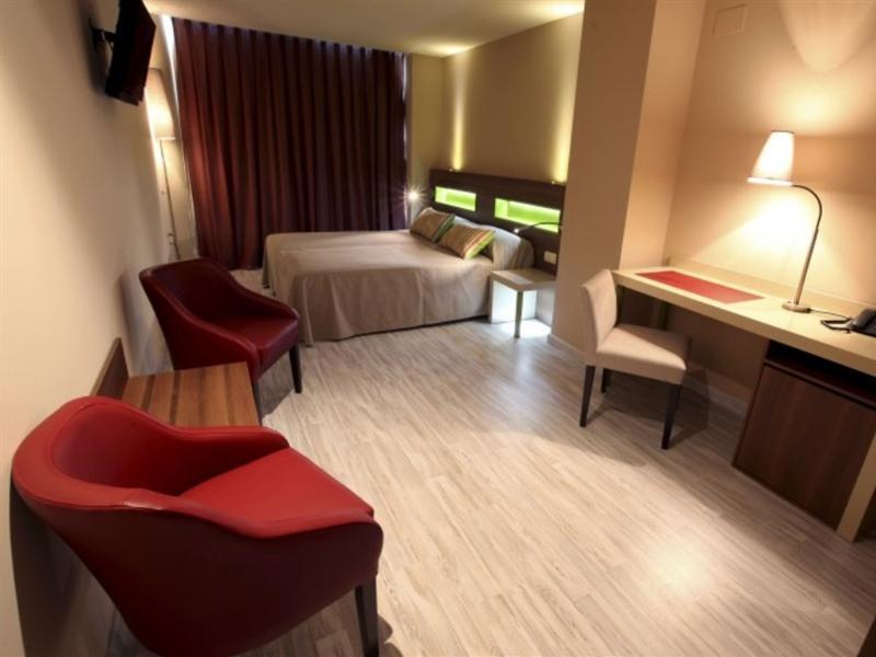 Hotel Allon Mediterrania Villajoyosa Zewnętrze zdjęcie