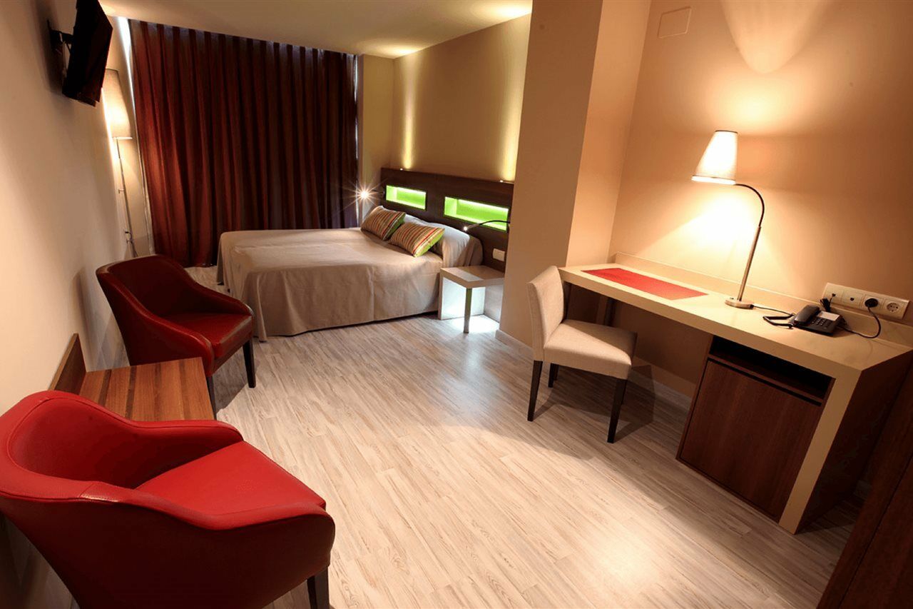 Hotel Allon Mediterrania Villajoyosa Zewnętrze zdjęcie